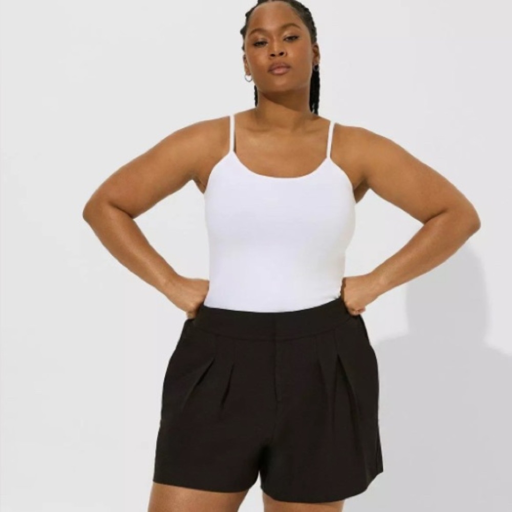NEW TORRID WIDE LEG STUDIO SHORT
